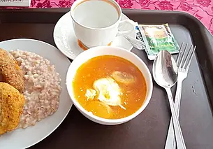 Сделано с теплом и уютом. Обед в столовой «Домочай» за 8,5 рубля