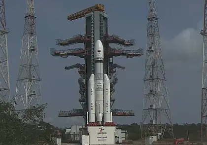 Индия провела успешную испытательную посадку многоразовой ракеты-носителя