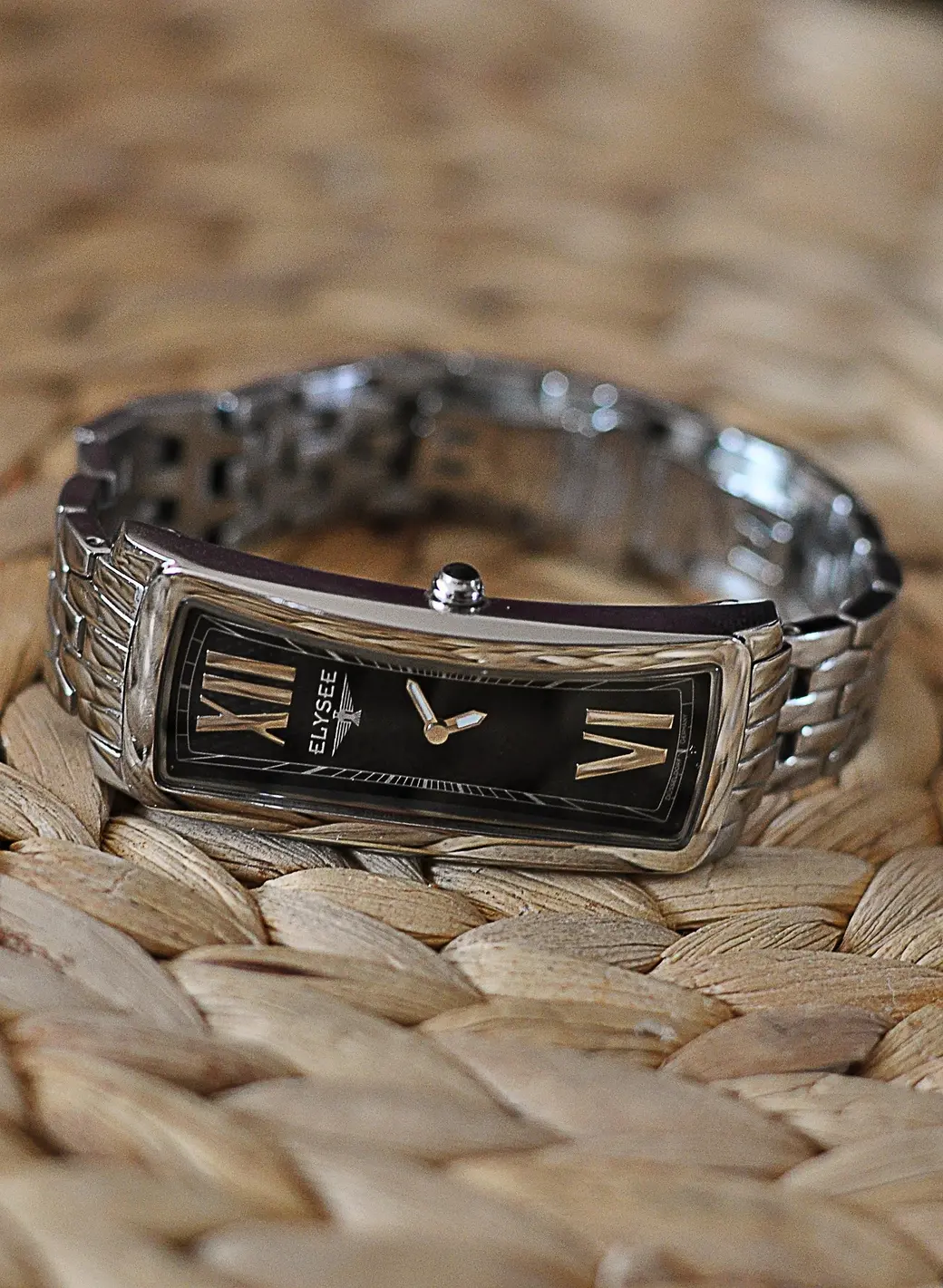 Выбирая часы, учитывайте индивидуальные особенности своей внешности.