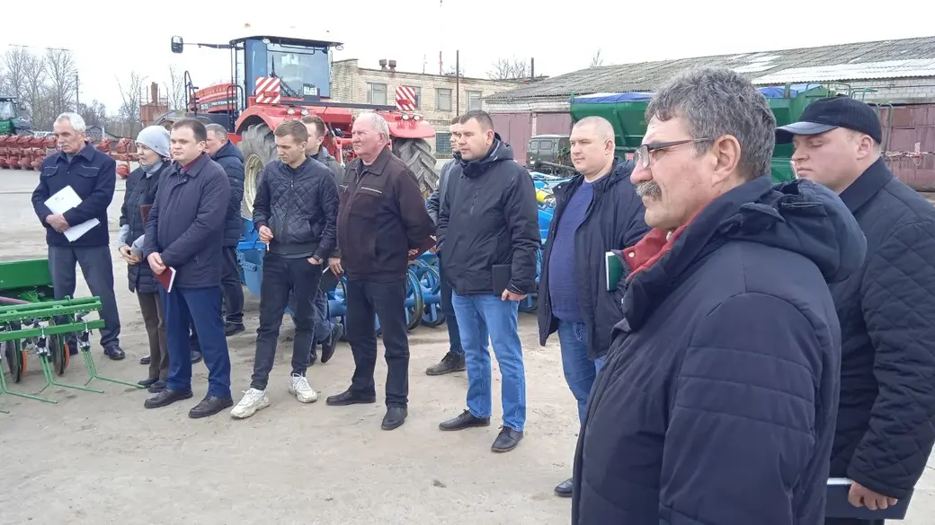 На базе СПК «Гигант» прошел семинар-учеба по вопросам весеннего сева. Бобруйский район, 6.04.2023 г. Фото: tribunapracy.by