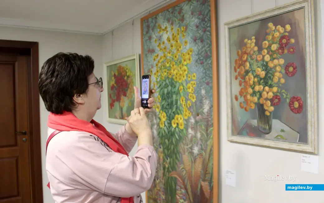 Музей Бялыницкого-Бирули . Выставка работ «Сабе падарунак» Марины Нестерук.