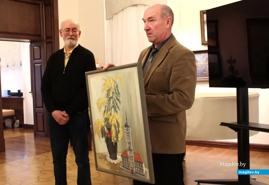 Музей Бялыницкого-Бирули . Выставка работ «Сабе падарунак» Марины Нестерук.