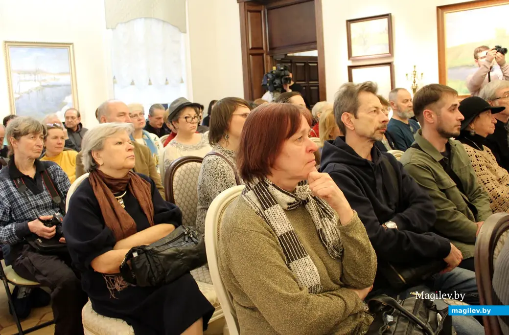 Музей Бялыницкого-Бирули . Выставка работ «Сабе падарунак» Марины Нестерук.