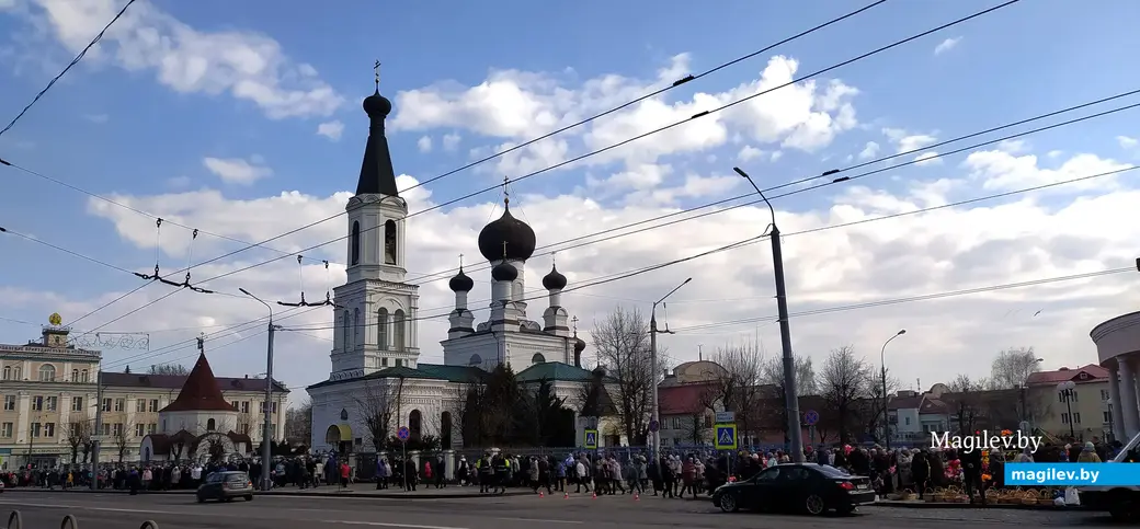 Вербное воскресенье. Храм Трех Святителей. Могилев. 9 апреля 2023 года.