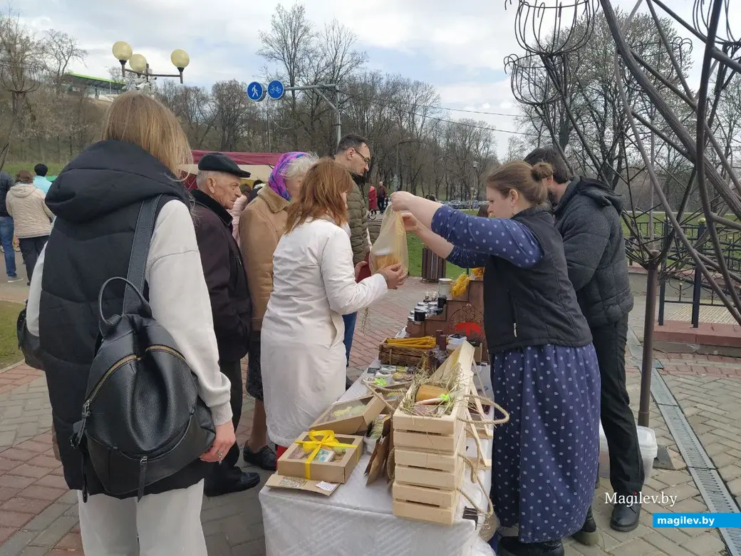 Могилев, 9 апреля 2023 года. «Вербны кiрмаш» в парке Подниколья.