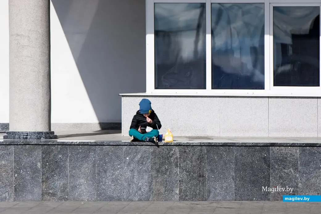 Апрель 2023 г. Могилев, центр. Фотопрогулка по апрельскому городу.