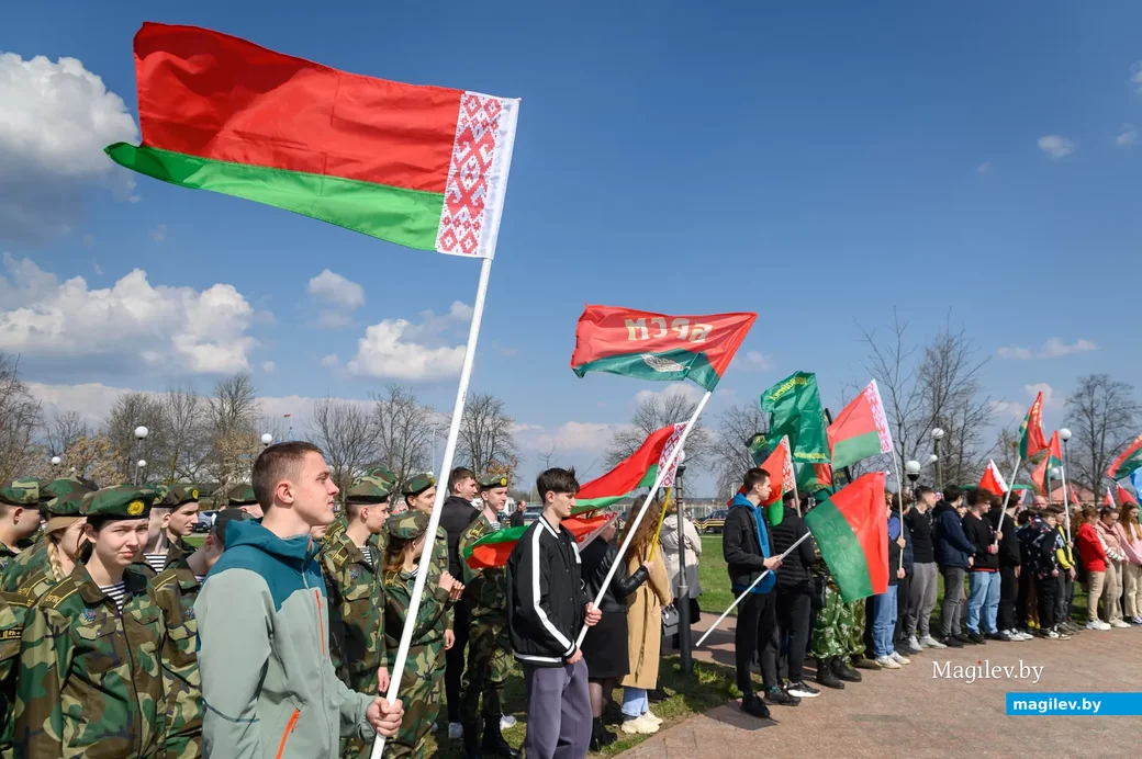 11.04.2023. Бобруйск. Мемориальный комплекс «Жертвам фашизма». Останки красноармейца Федора