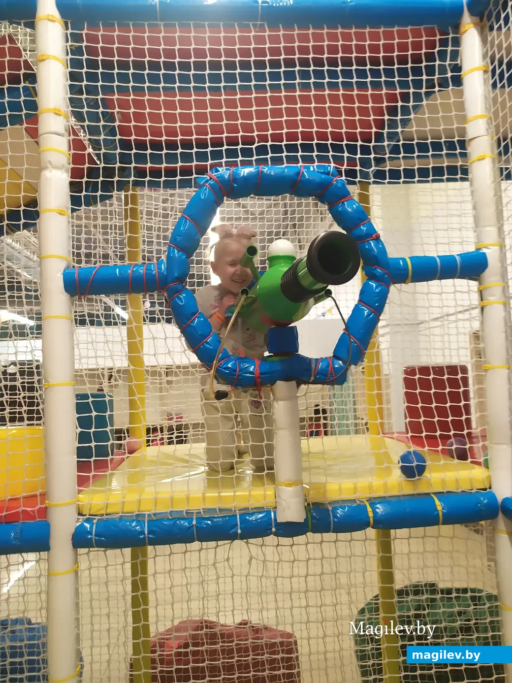 Апрель, 2023 г. Могилев. Центр семейного отдыха «Базилион». Пневмопушки.