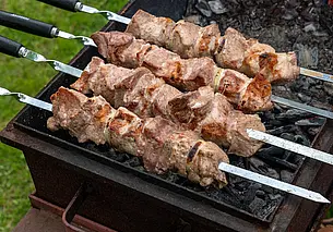 Эксперт рассказал, как приготовить полезный шашлык