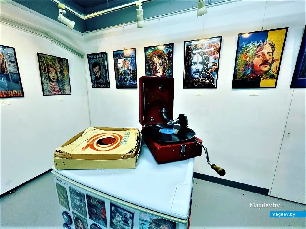 Раритетные музыкальные артефакты. Токио, апрель 2023 года.