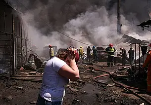 Число погибших в результате взрыва на рынке в Ереване увеличилось