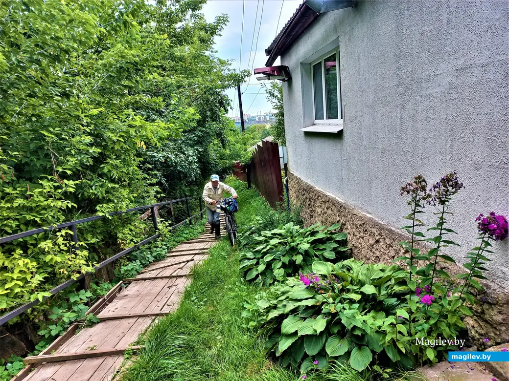 Ох, нелегкая это работа... Могилев, Папенка, 17.08.2022 года