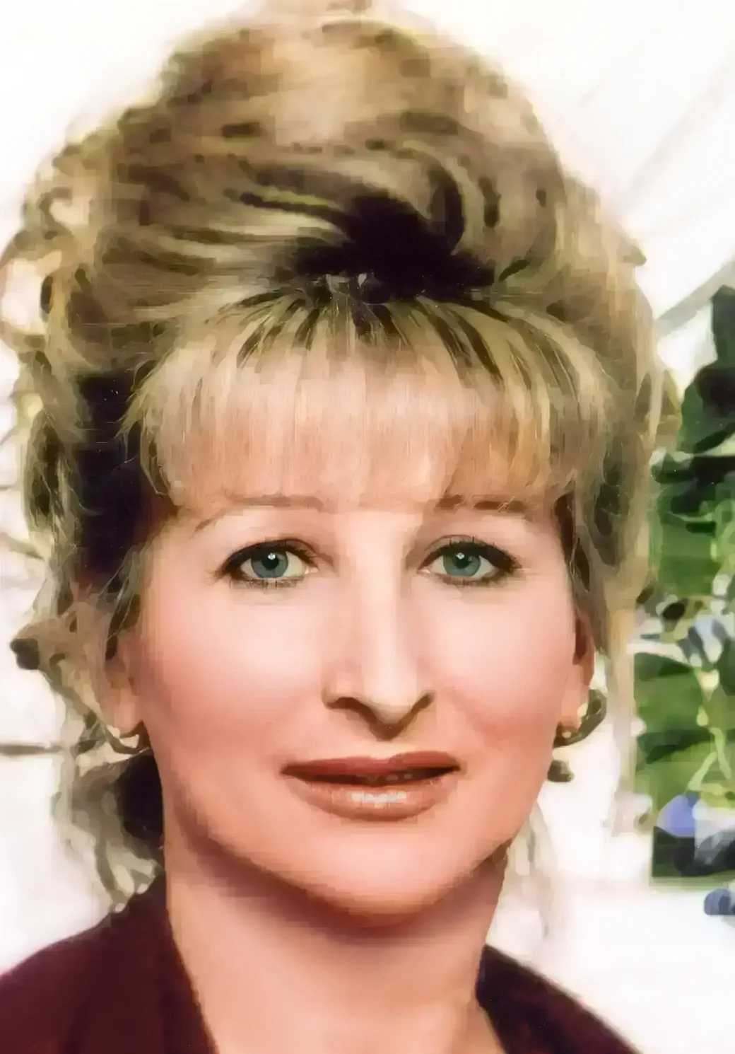 Голуб (Михайловская) Лариса Александровна.