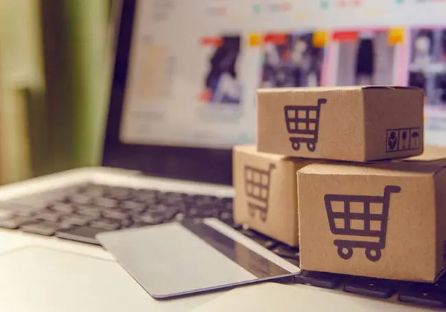 Стало известно, какие товары из Беларуси по интернету чаще всего заказывают россияне