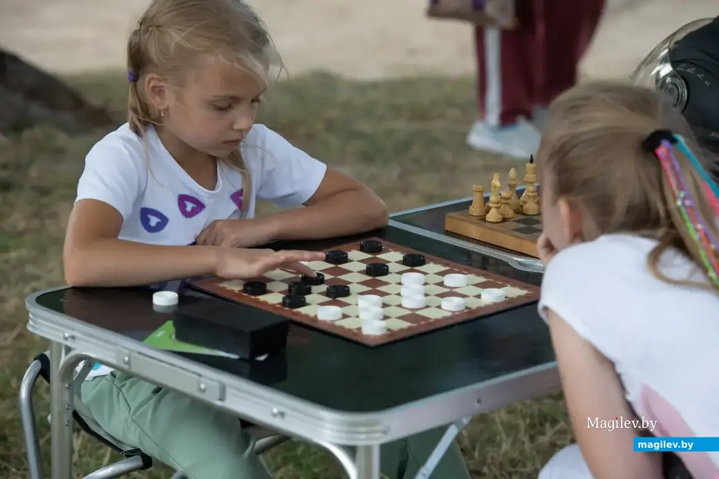 30 августа 2022 г. Могилев, сквер 40-летия Победы. Городской праздник «Здравствуй, школа!».