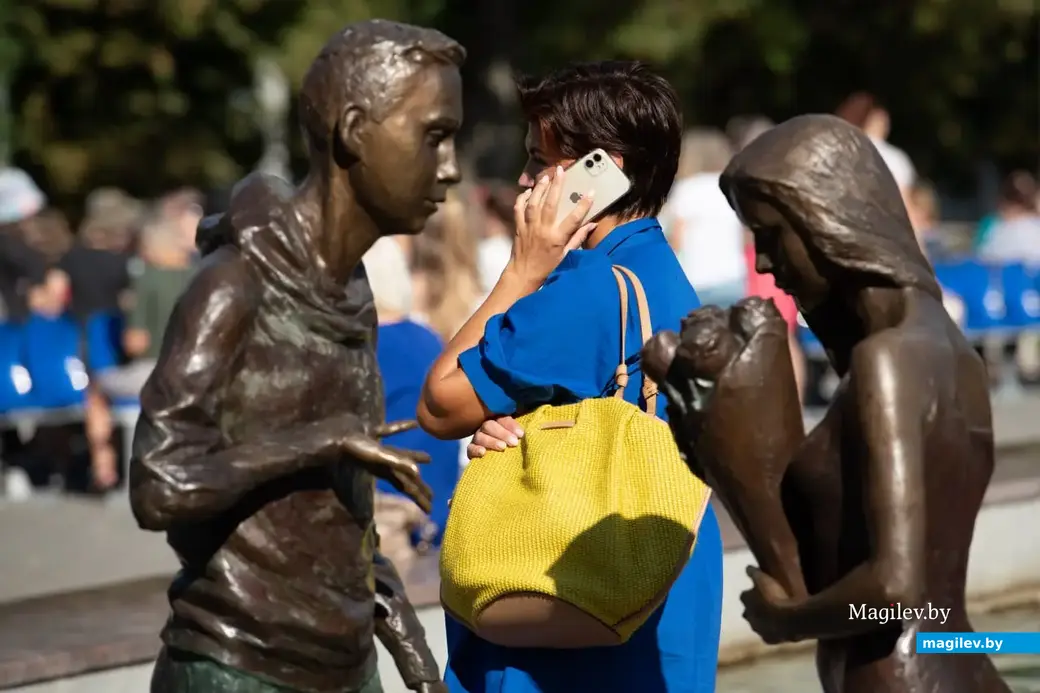 30 августа 2022 г. Могилев, сквер 40-летия Победы. Городской праздник «Здравствуй, школа!».