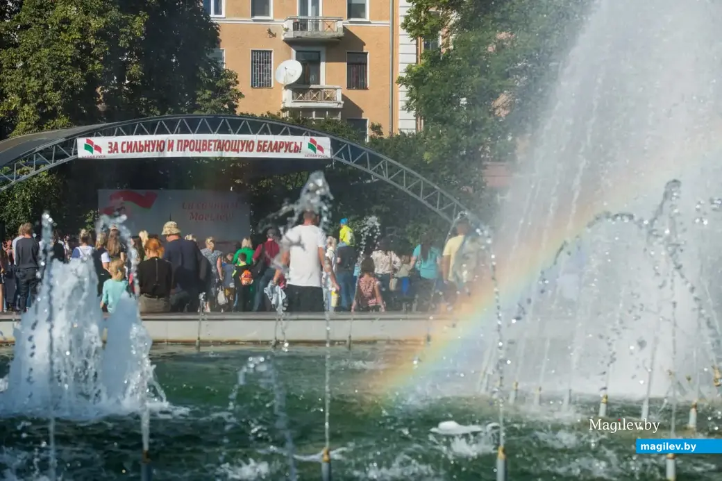 30 августа 2022 г. Могилев, сквер 40-летия Победы. Городской праздник «Здравствуй, школа!».