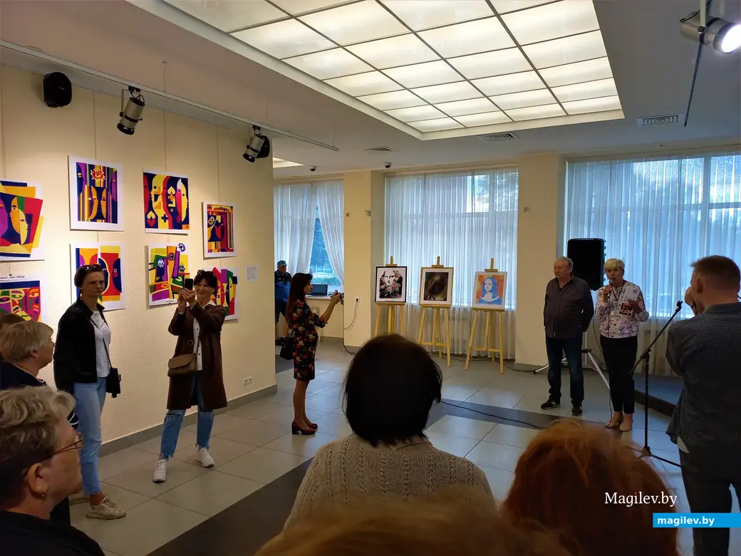 Персональная выставка Валерия Плаксина. Выставочный зал Музея истории Могилева, 31.08.2022 года.