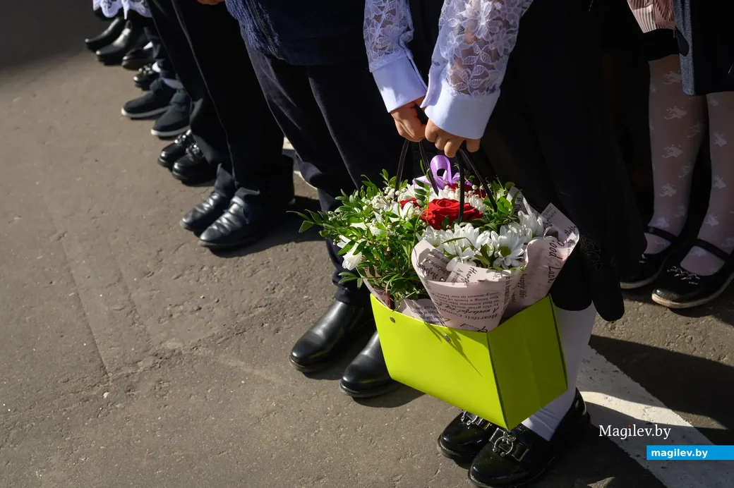 01.09.2022. Бобруйск. Торжественная линейка на 1 сентября в средней школе №20
