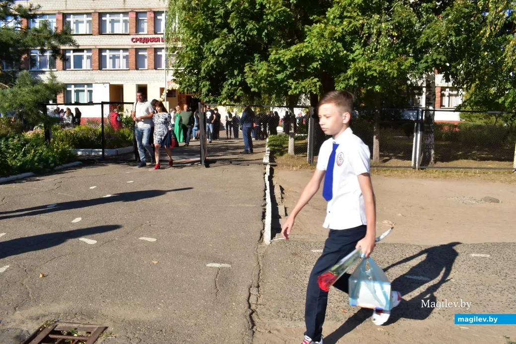 01.09.2022. День знаний на бульваре Приберезинском.