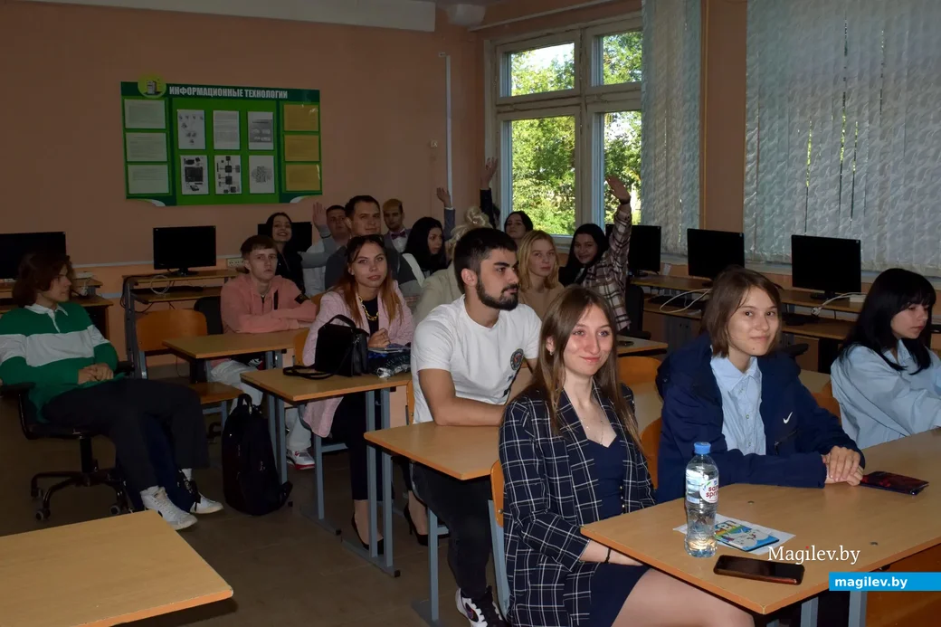 01.09.2022. Бобруйск. День знаний в лесотехническом колледже.