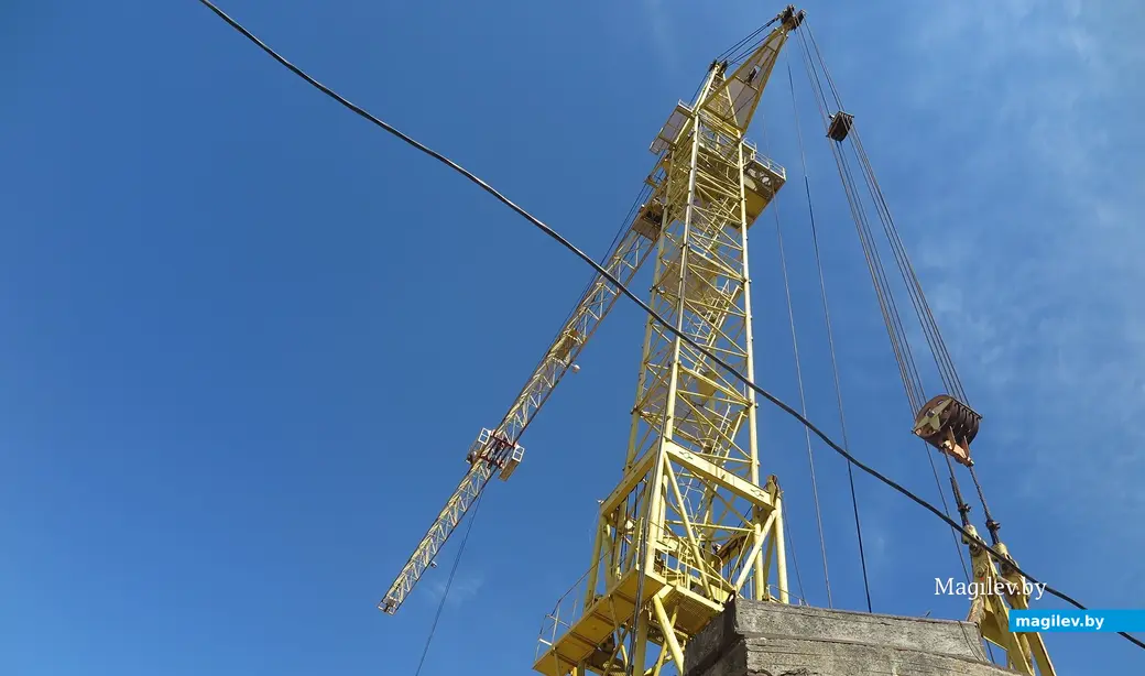 Сентябрь 2022 г. Могилев. Сейчас на территории БСМП полным ходом идет стройка