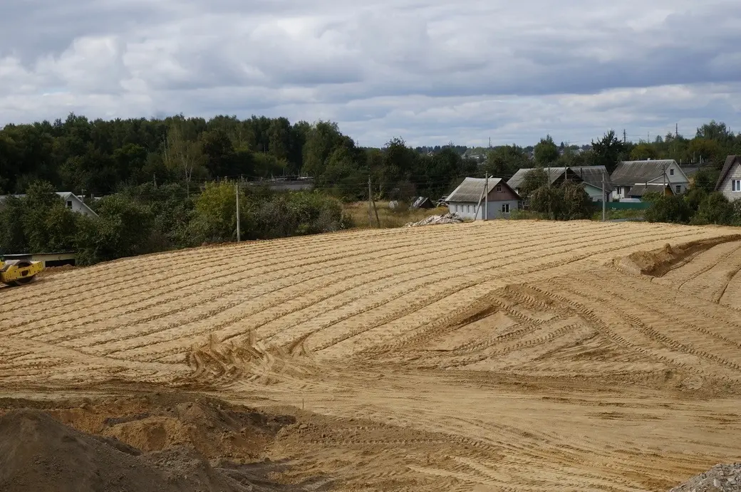 Строительство второй очереди путепровода-дублера улицы Якубовского-Загородное шоссе в Могилеве. Фото Ольги Бухоловцевой.