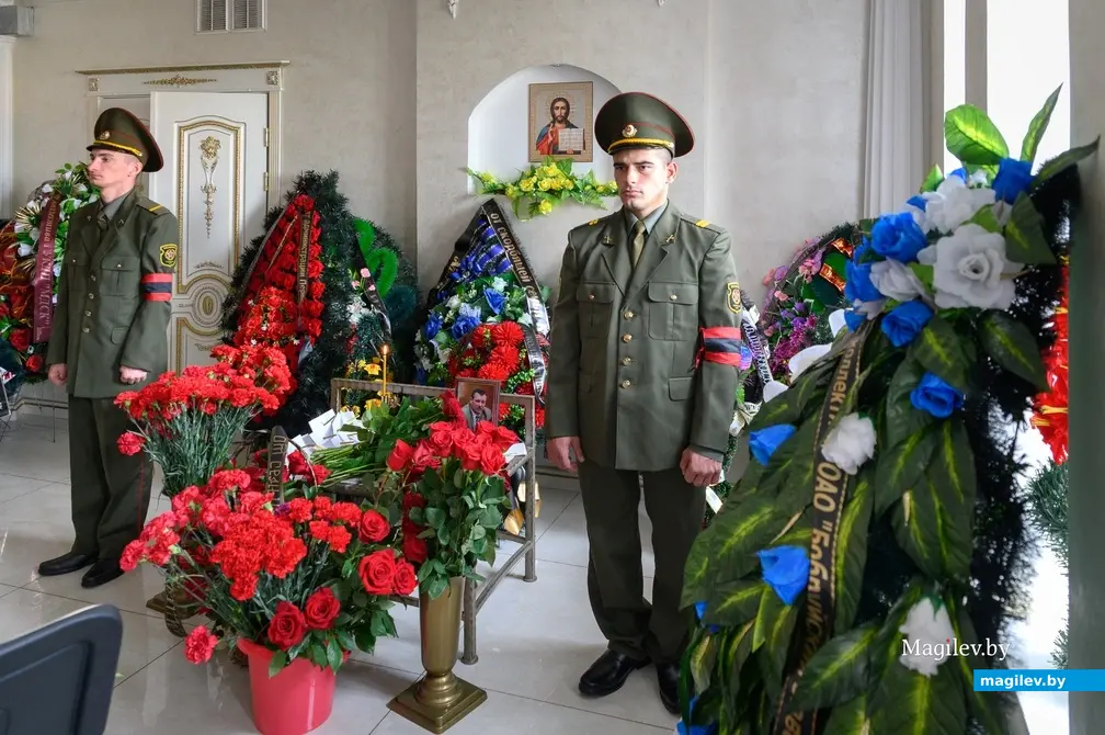 15.09.2022. Бобруйск. Прощание с Михаилом Григорьевичем Бондаренко в ритуальном зале на ул. Рокоссовского