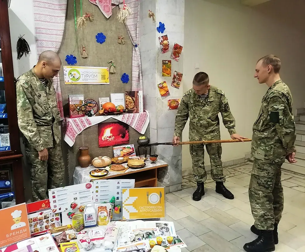 Это что, вот так вот еду и готовили? Фото с сайта library.mogilev.by