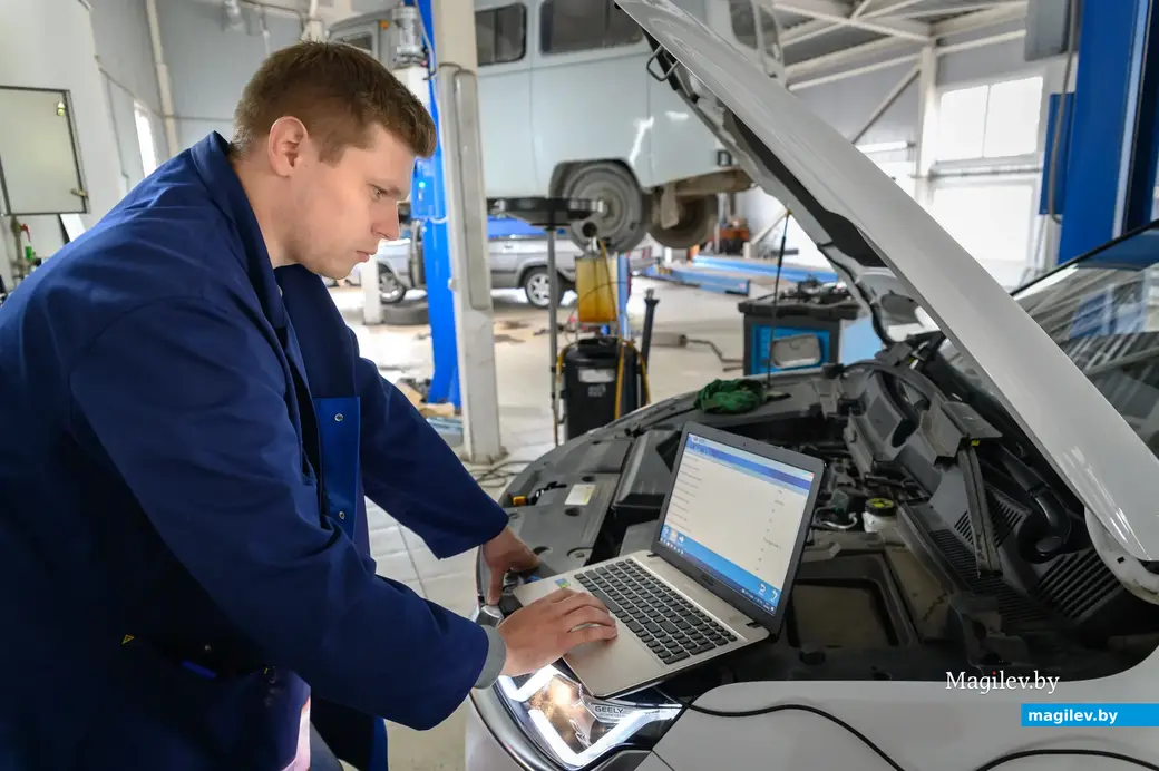 15.09.2022. Бобруйск. ООО «АсмартСервис» официальный партнёр Geely. Инженер по гарантии Никита