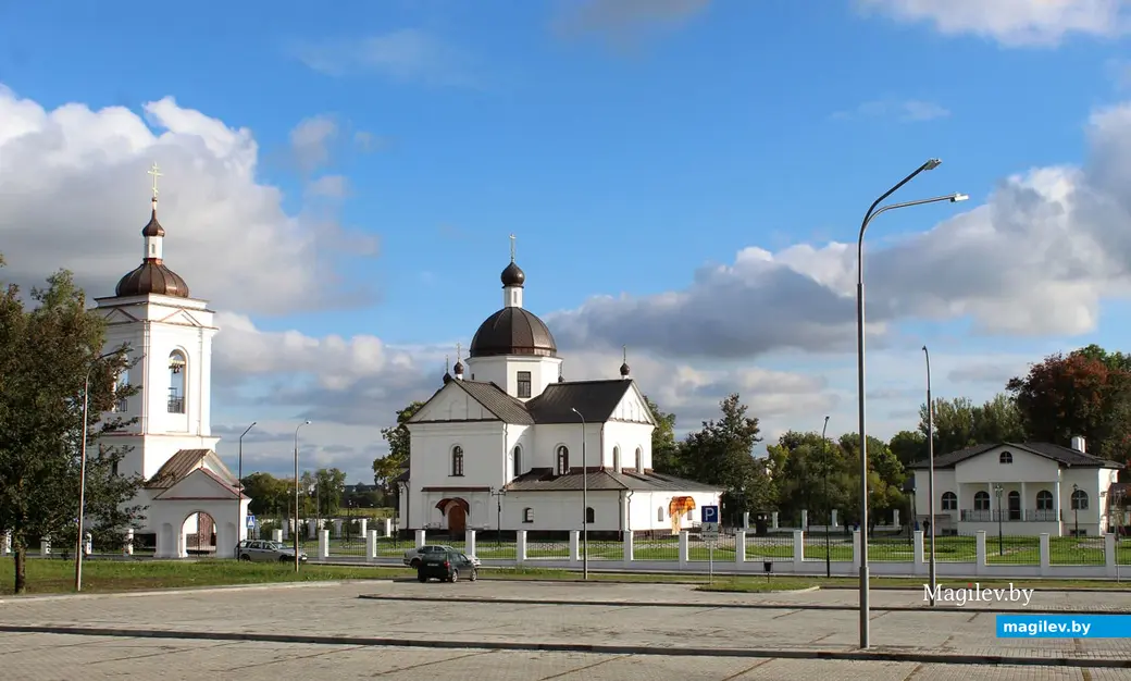 Парк культуры и отдыха в районе Подниколья. Могилев, сентябрь, 2022 год.