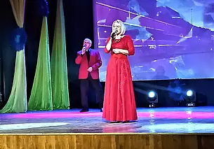 Не только у природы нет плохой погоды. Арт-группа «Ностальжи» блеснула своим «демисезонным» концертом