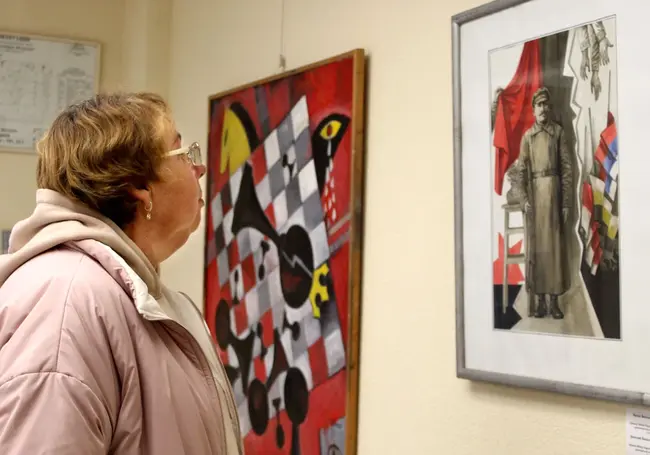 Бесплатные кинопоказы и выставки. Подарки ко Дню пожилого человека в Могилеве