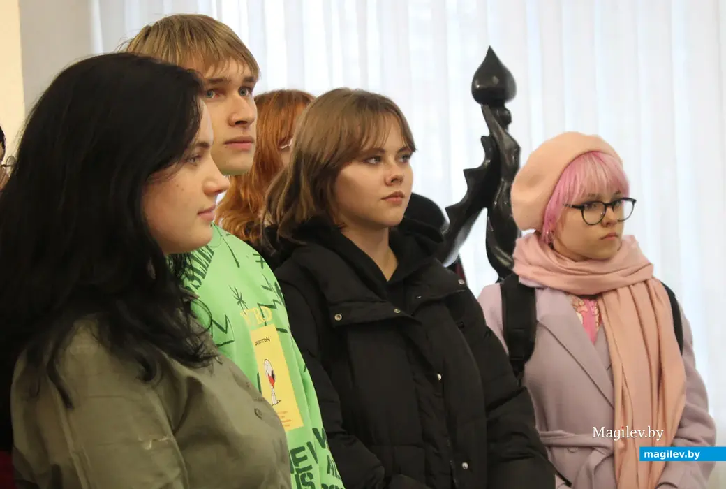 Выставка «Жыццё чалавека» в Выставочном зале Могилева. Сентябрь 2022 года.