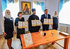 Торжественное гашение почтового блока и спортивные старты для ветеранов: обзор СМИ за минувший день
