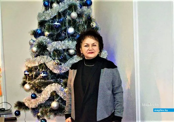 То самое фото, выложенное Диной перед Новым 2017 годом.