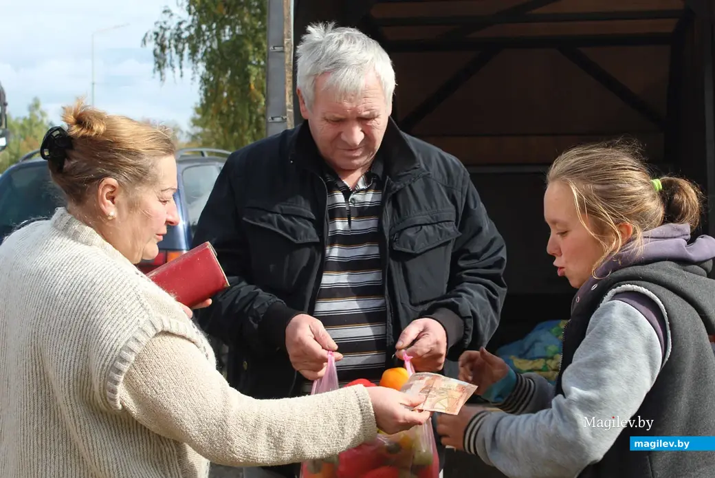 Ярмарка сельхозпродукции в поселке Гребенево. Могилев, 24 сентября 2022 года.