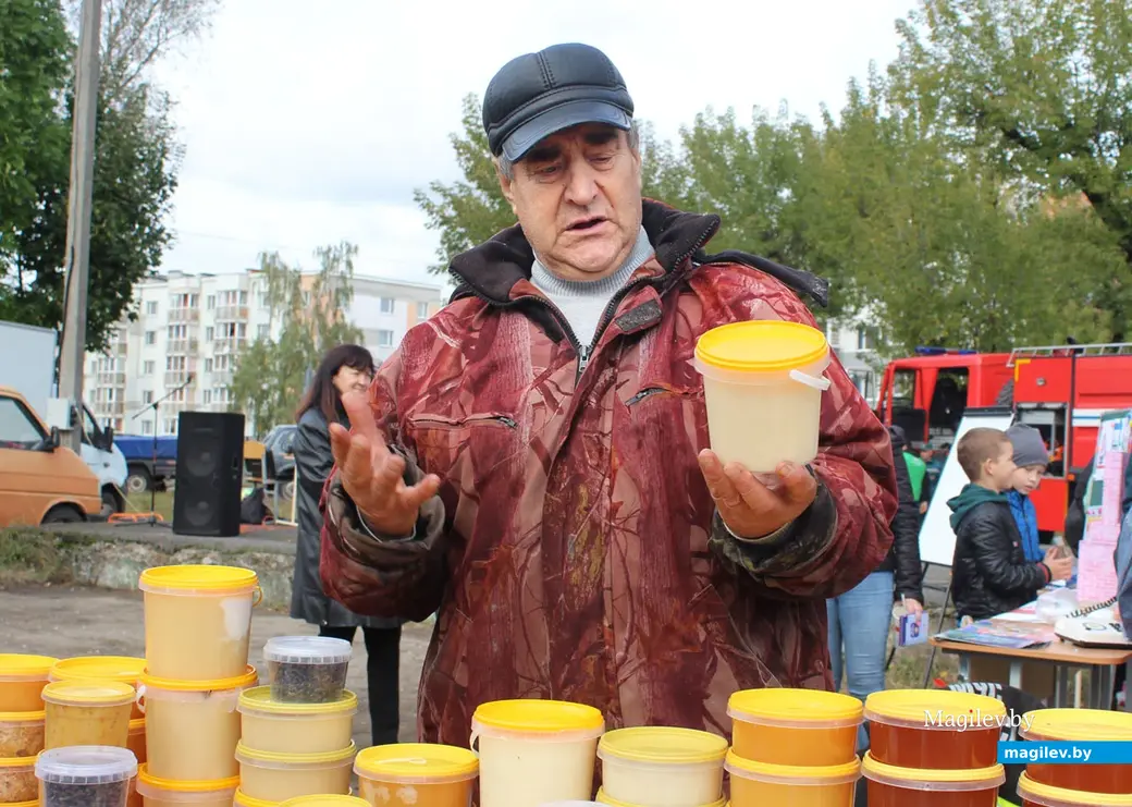 Сельхозярмарка в Могилеве. Фото Галины Покровской.