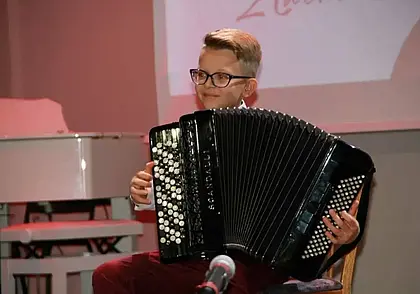 Семиклассник из Могилева стал дважды лауреатом международного конкурса баянистов