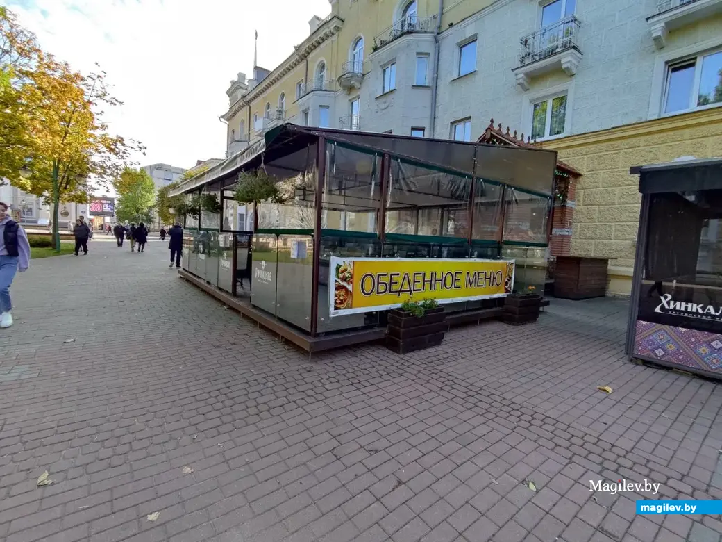 Огромная яичница и много укропа: пообедали в «Корчме на Шкловском базаре» |  magilev.by