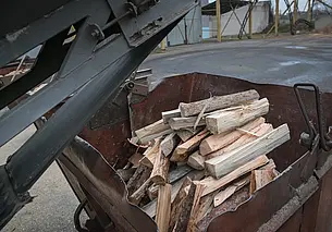 Жительница Слуцка обманула 14 человек на 160 тыс. рублей