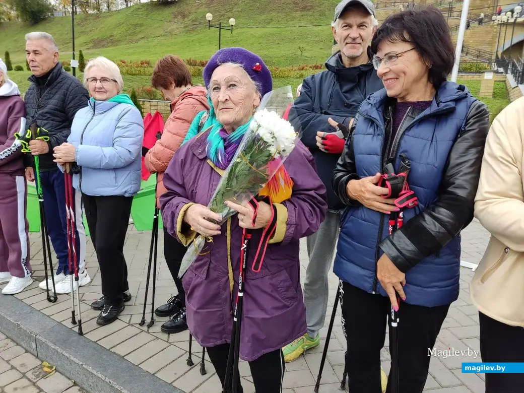 Тамара Алексеевна Хузигулова, 82 года. Марафон по скандинавской ходьбе для пожилых людей. Могилев, 30.09.2022 г