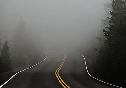 На воскресенье в Беларуси объявили оранжевый уровень опасности из-за туманов