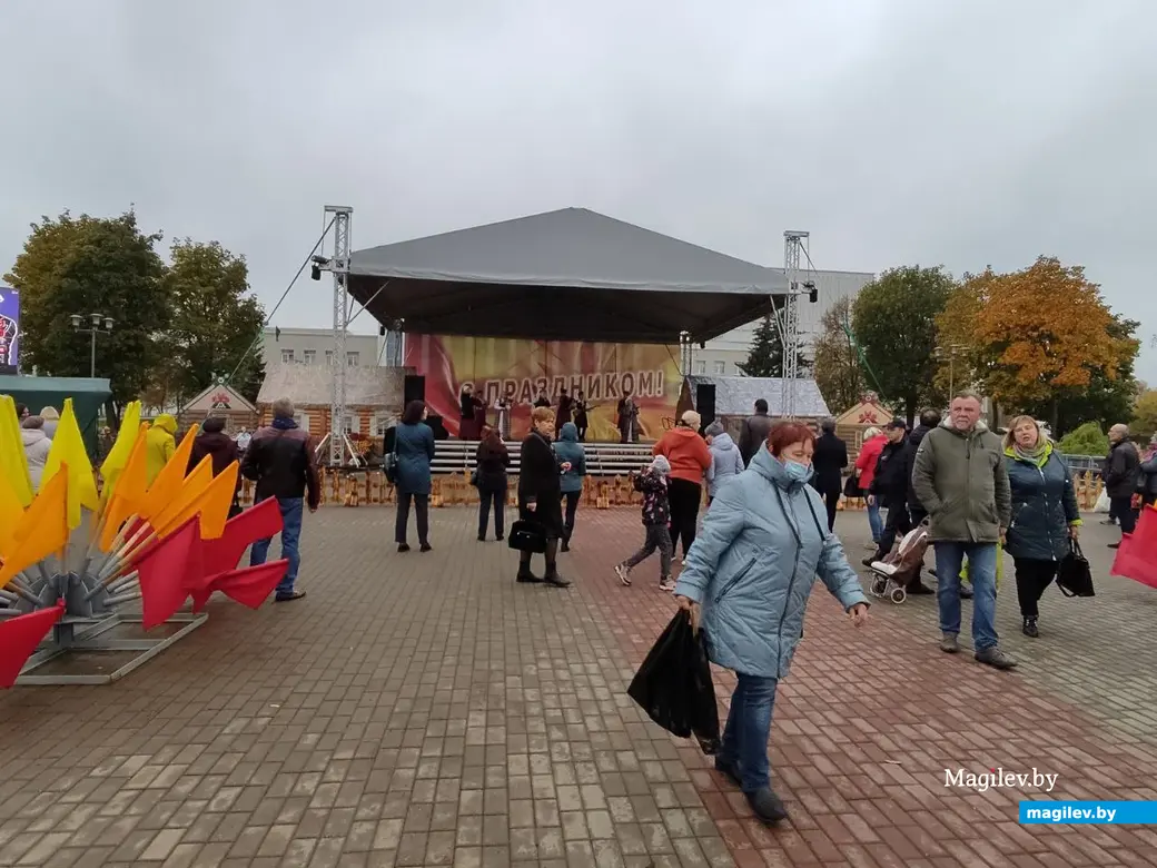 Праздник урожая «Багач» прошел в первый день октября в Могилеве у Дворца  культуры области | magilev.by