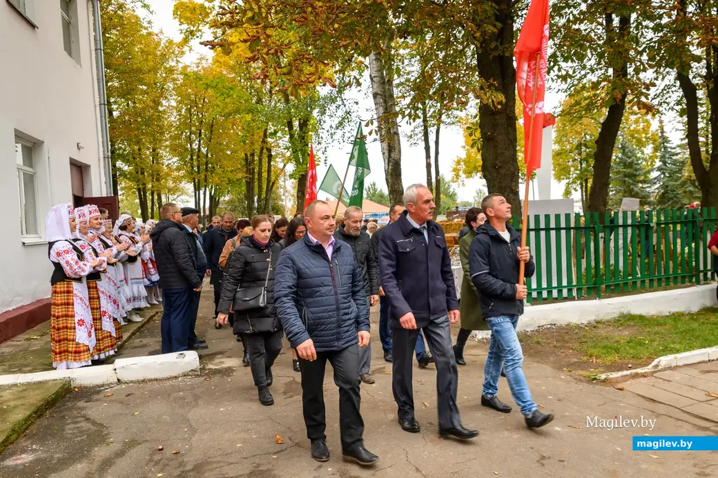 30.09.2022. Бобруйск. Районный фестиваль-ярмарка тружеников села «Дожинки-2022» в агрогородке Большие Бортники Бобруйского района