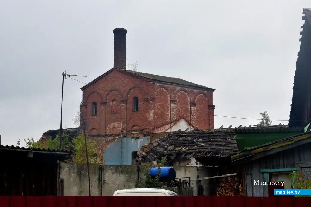Бобруйск, 1.10.2022. Здание бывшего винзавода (1897г.). Вид с ул. Маркса