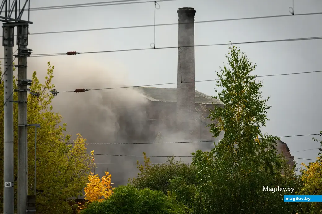04.10.2022. Бобруйск. Подрыв здания бывшего завода виноградных напитков на улице Новошоссейной
