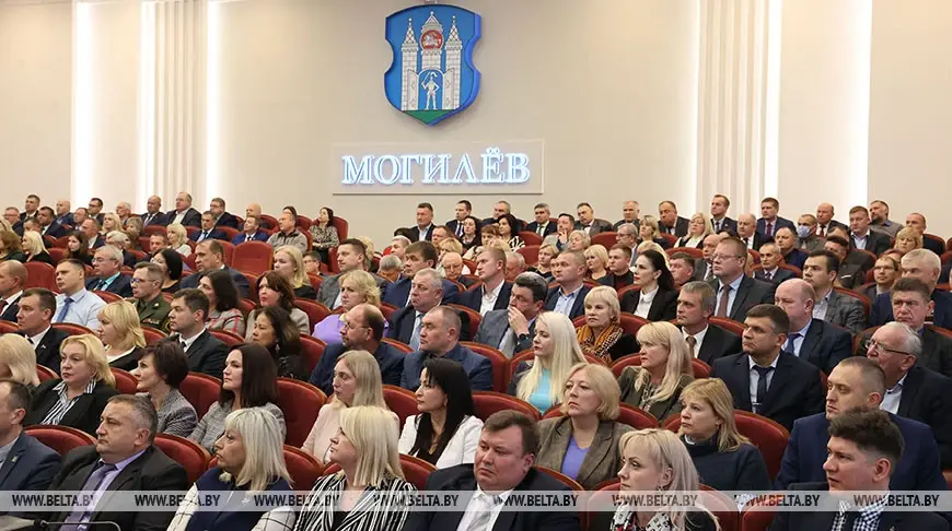 В Могилеве - новый председатель горисполкома. Александр Студнев сегодня был утвержден на сессии городского Совета депутатов. 04.10.2022