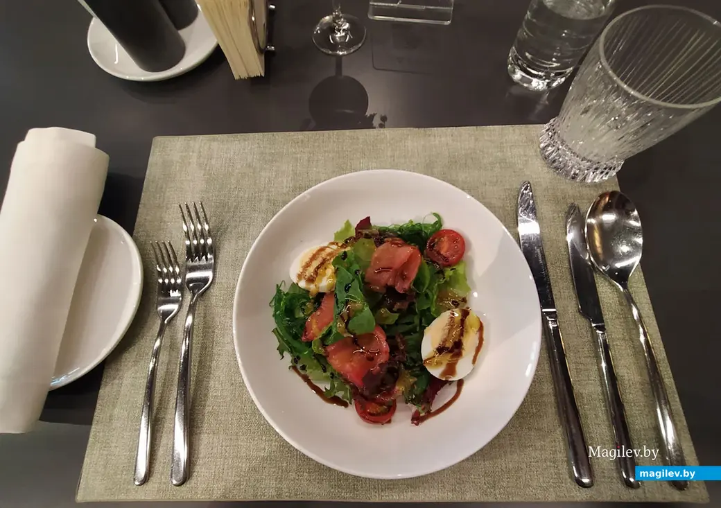 Бизнес-ланч в ресторане Амичи (AMICI). Могилев, октябрь 2022 года.