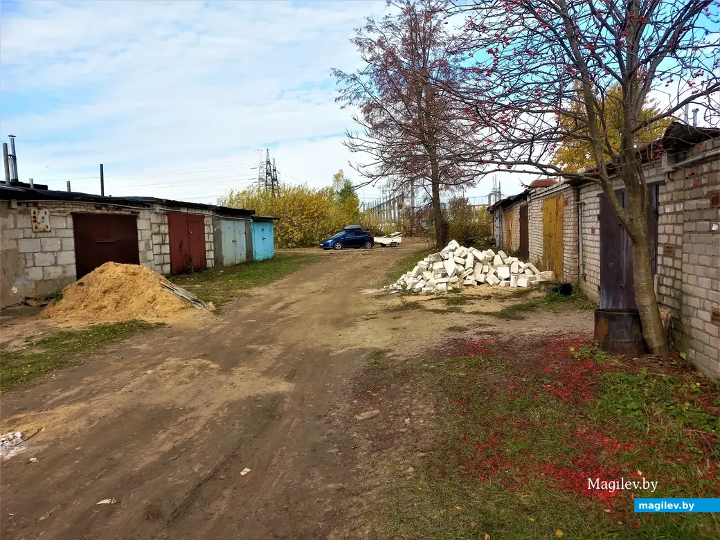 Гаражный комплекс в районе областной больницы. Могилев, 18.10.2022 г.